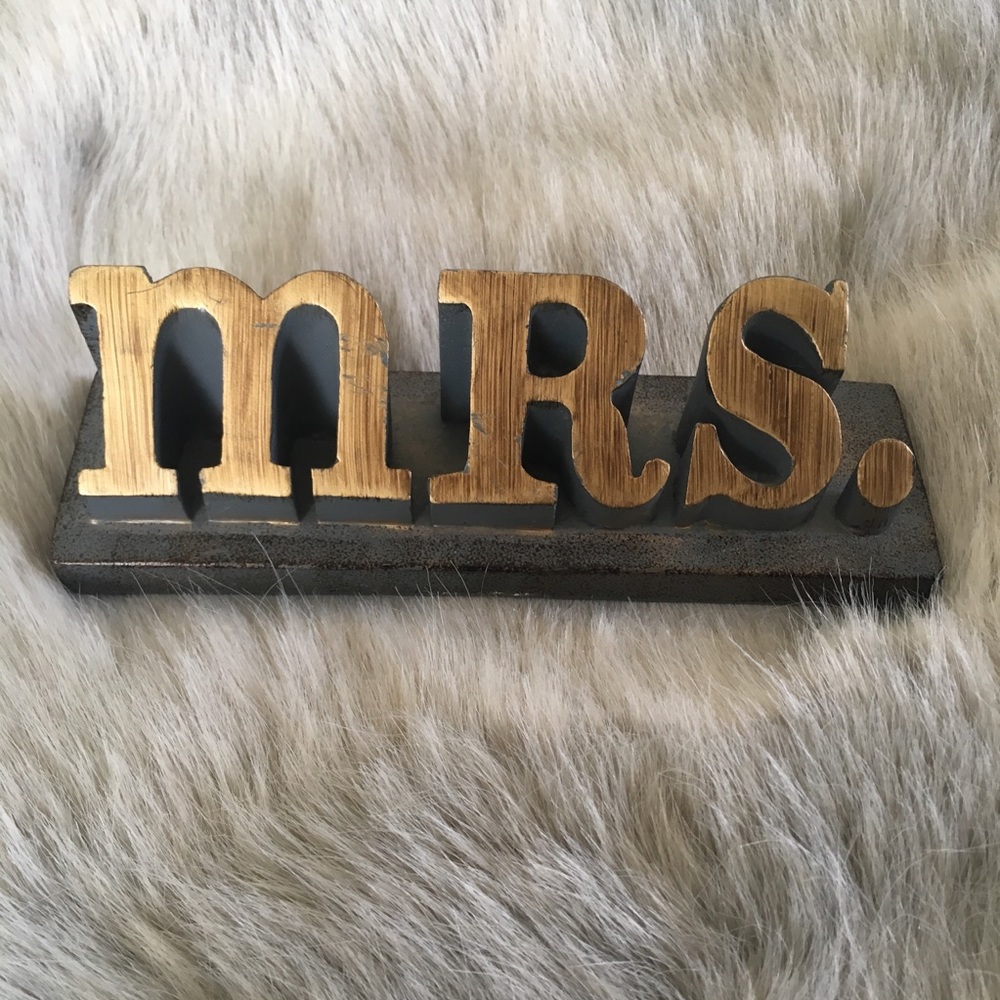 Mrs. Plaque